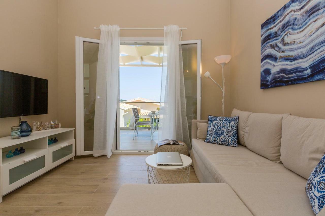 Alisachni Apartments Apraos Luaran gambar